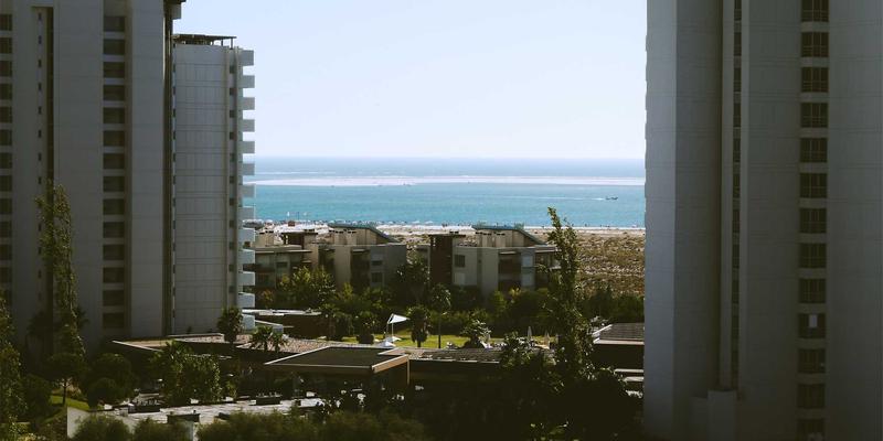 银发族自由行新主张：为长辈规划的慢节奏背包客行程与健康指南